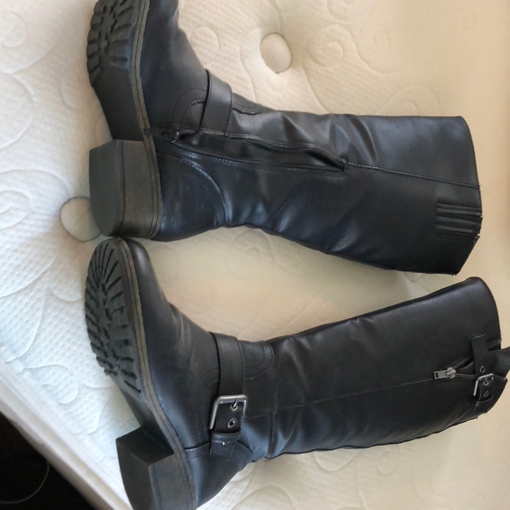 Black knee high boots